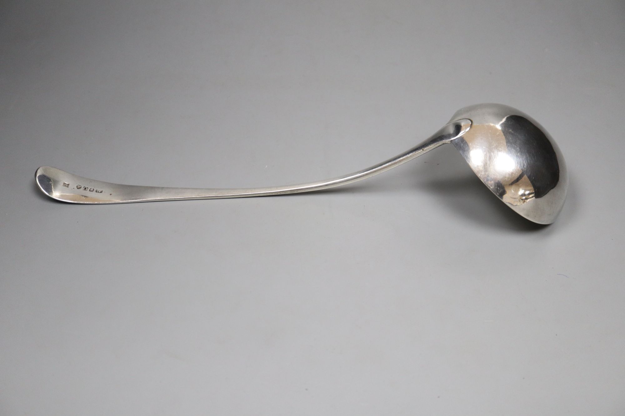 A George III Old English pattern silver soup ladle, SG/EW, London 1809